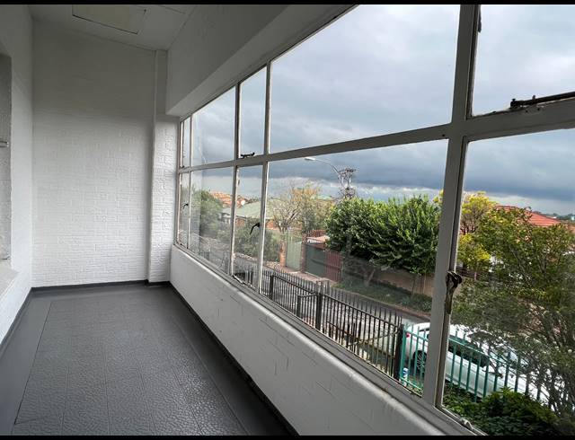 9 BEDROOM APARTMENT BLOCK FOR SALE IN ROSETTENVILLE